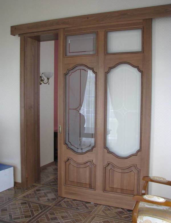 Фото Эксклюзивные двери по индивидуальным проектам заказчика