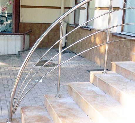 Фото Ограждения перила лестницы фигурные из нержавейки
