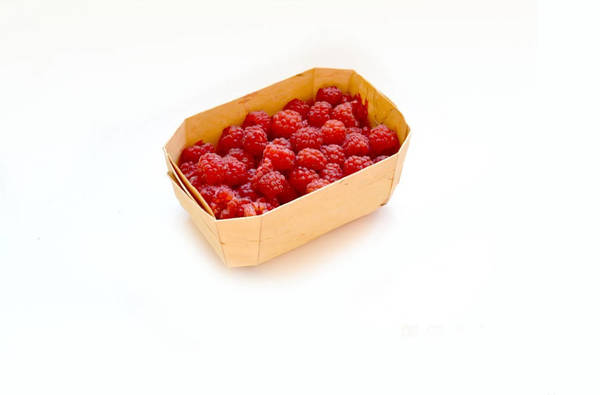 Фото Упаковка для ягод: Лодочка, лукошко, чаша из шпона