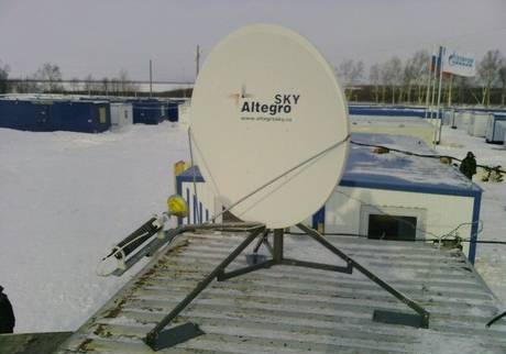 Фото Комплект VSAT с антенной 1.2 м и HN 9260 (Ku диапазон)