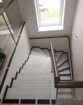 Фото Деревянные лестницы для дома и дачи