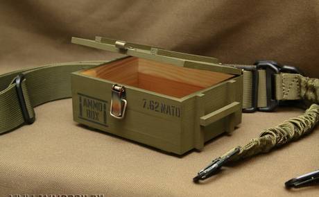 Фото Подарочная упаковка, деревянная шкатулка Ammo Box. Размер №2