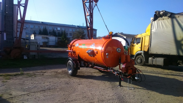 Фото Полуприцеп тракторный МВ-4.2 илосос, объем 4.2м3