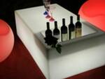 Фото №2 Стол с выемкой для алкоголя светодиодный
