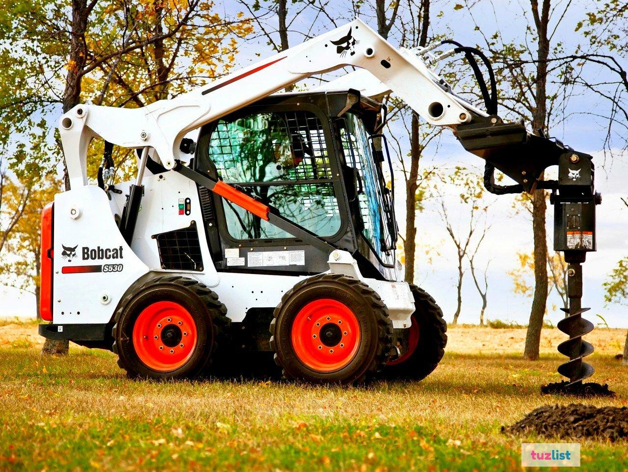 Аренда мини. Бобкэт s530. Погрузчик Bobcat s530. Бобкэт 530. Колесный мини-погрузчик Bobcat s530.