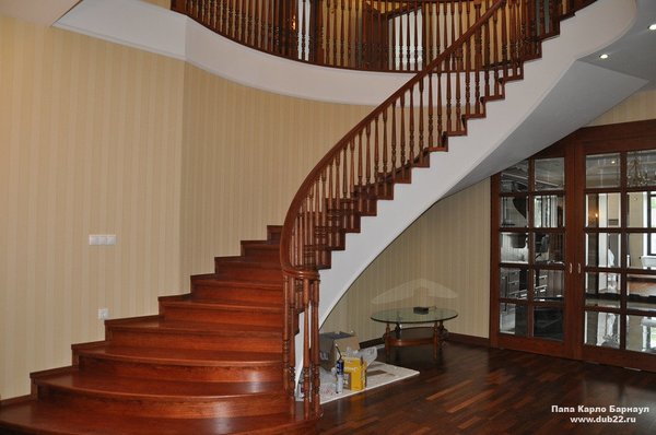 Фото Лестница в дом