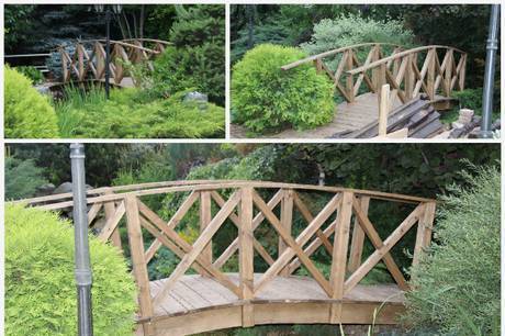 Фото Деревянный декоративный мостик для сада