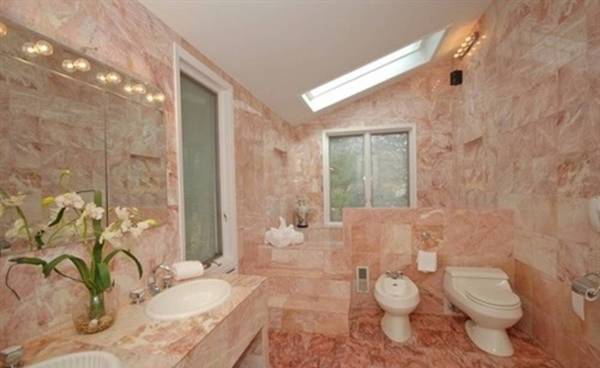 Фото Изготовление столешниц для ванной розовый мрамор
