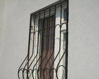 Фото Металлические решетки на окна