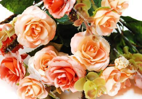 Фото Искусственные цветы розы
