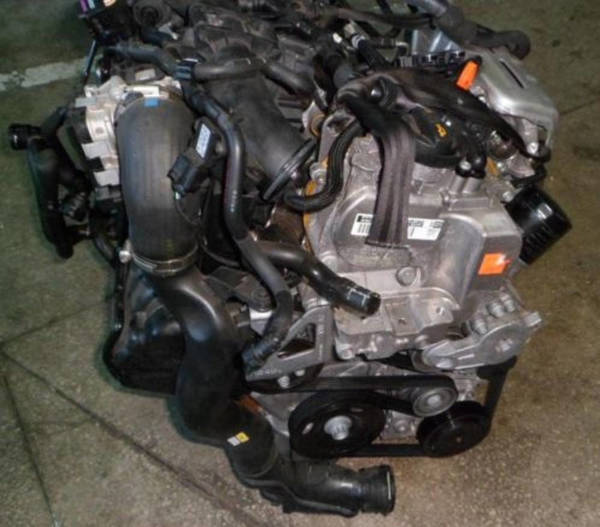 Фото Двигатель Volkswagen Jetta V (2005-2010)
