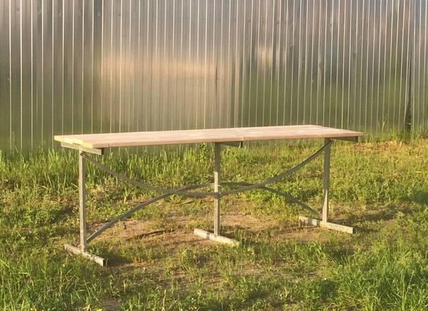 Фото Продам стол дачный для дач, сада, огорода