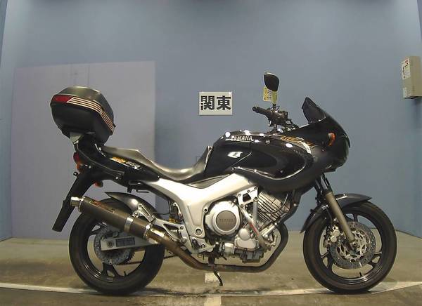 Фото Yamaha TDM850 мотоцикл