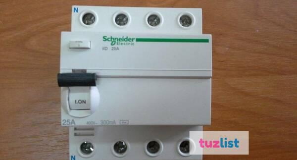 Фото Выключатель 25 ампер Schneider Electric ilD 25A 4P