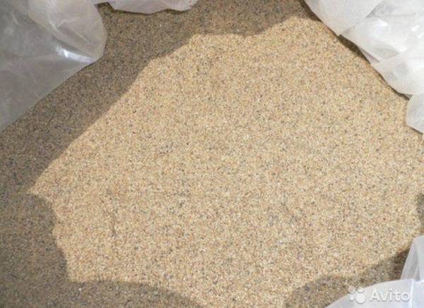 Фото Кварцевый песок 0,4- 0.8мм для пескоструя по 25кг