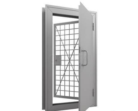Фото ТК Парус предлагает бронированные двери