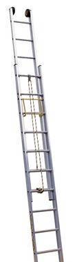 Фото Лестница двухсекционная, выдвигаемая тросом
