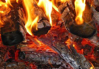 Фото Купить древесный уголь в Краснодаре удобно и просто