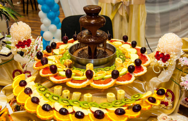 Фото Шоколадный фонтан в Саратове,Фуршеты на заказ