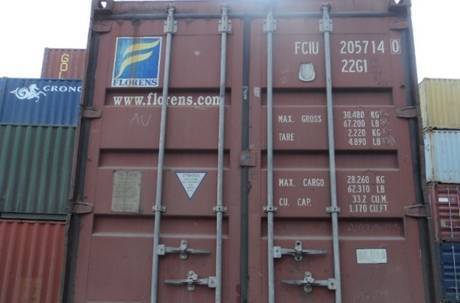 Фото Продам 20 футовые (6 м.) контейнеры в Нижнекамске
