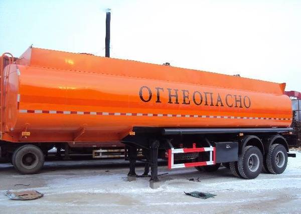 Фото Цистерна для транспортировки нефтепродуктов CIMC