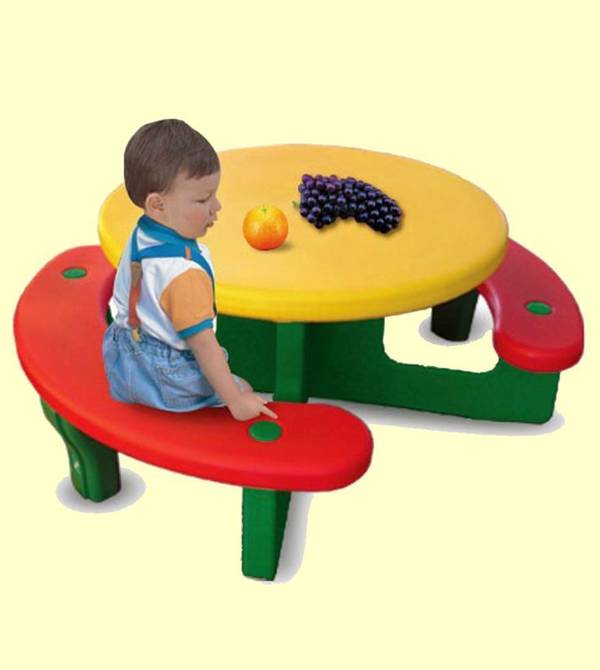 Фото Пластиковый Стол с лавочками «Круглый» для детей