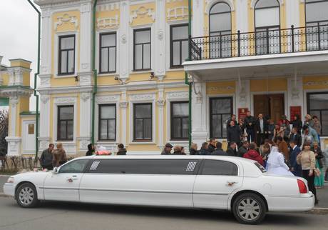 Фото Прокат лимузина на свадьбу