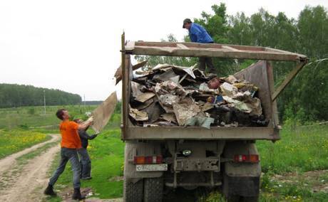 Фото Вывоз мусора с Вашего участка, демонтаж строений