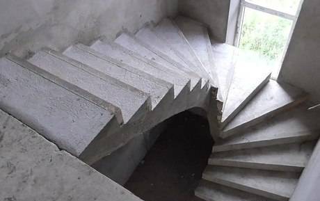Фото Бетонные лестницы