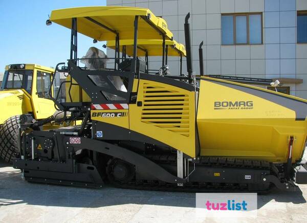 Фото Асфальтоукладчик гусеничный BOMAG BF 600C