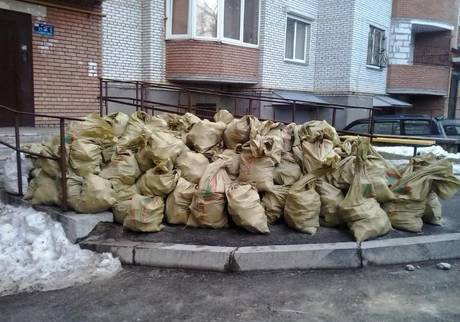 Фото Самосвалы,бункеры -вывозим мусор и хлам на полигон