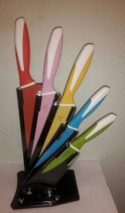 Фото Набор ножей метал цветных 5шт на подставке