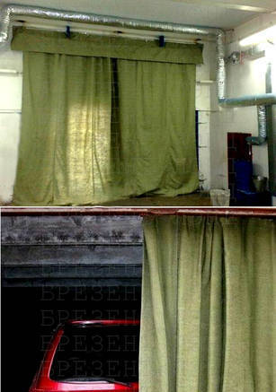 Фото Брезентовые шторы на ворота в ангар