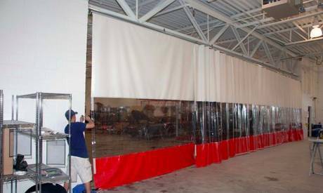 Фото ПВХ шторы для больших ангаров
