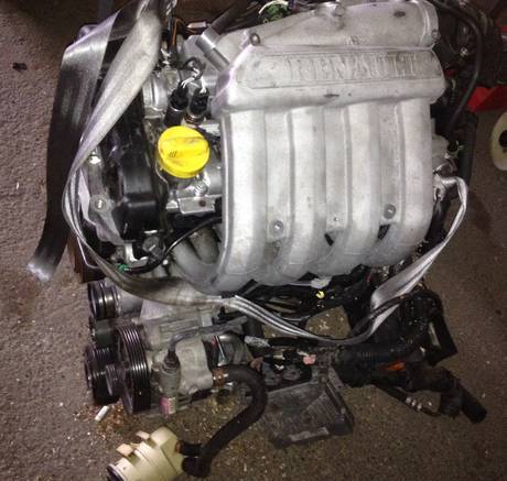 Фото Двигатель Renault Laguna 2 F5R