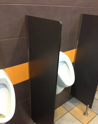 Фото Туалетные кабинки, писсуарные перегородки