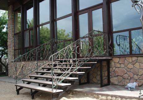 Фото Изготавливаем лестницы металлические, кованые