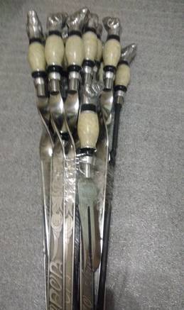 Фото Шампуры в комплектах с литыми ручками "Бараны"