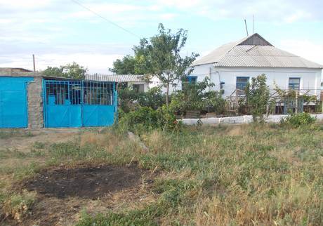 Фото Крым,Продам дом в поселке Новоселовское 30 км от моря.
