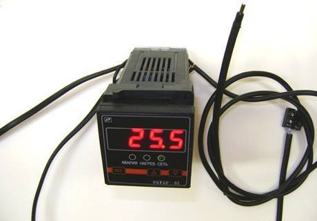 Фото Цифровой терморегулятор для инкубатора (измеритель-регулятор