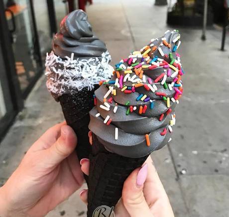 Фото Сухая смесь для черного мороженого.