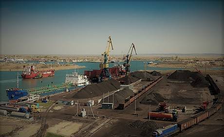 Фото Перевалка угля порт Темрюк