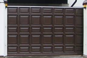 Фото Ворота с калиткой филенчатые шоколадка
