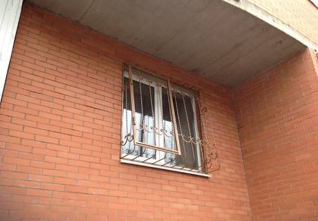 Фото Кованные решетки на окна