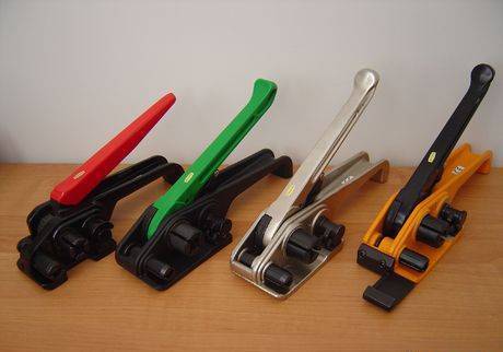 Фото Инструменты для обвязки стреп-лентой