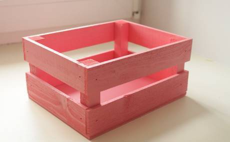 Фото Ящик деревянный, розовый 19х15х79