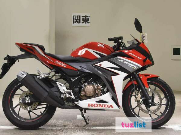 Фото Мотоцикл спортбайк Honda CBR150R рама KC91 модификация спортивный гв 2016 пробег 2 522 км белый, красный