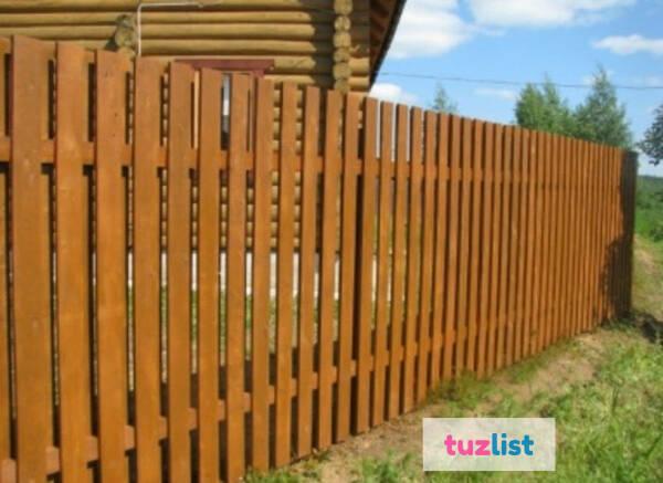Фото Забор из штактеника - деревянный