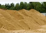 фото Крупный и мелкий песок с доставкой
