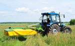Фото №2 Покос травы трактором и вручную